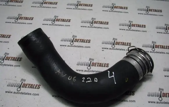 Toyota Avensis T250 Intercooler hose/pipe 050506