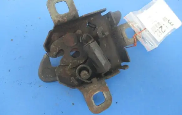 Fiat Doblo Engine bonnet/hood lock/catch