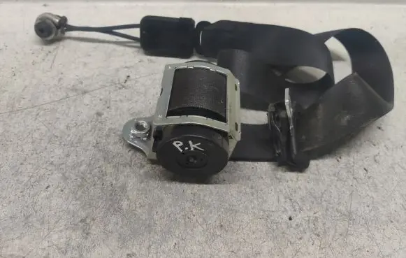 Opel Corsa D Front seatbelt