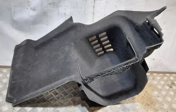 Audi A8 S8 D4 4H Trunk/boot lower side trim panel 4H0863880D