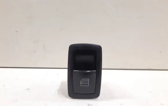 Mercedes-Benz R W251 Electric window control switch A2518200510 03128150 9051679300
