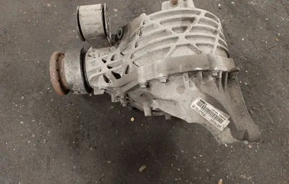 Maserati Ghibli Rear differential 670039125