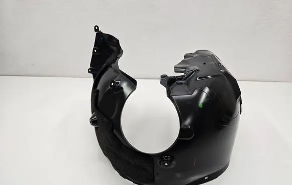 BMW X1 U11 Front arch 9465696