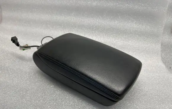 Audi A6 S6 C6 4F Armrest