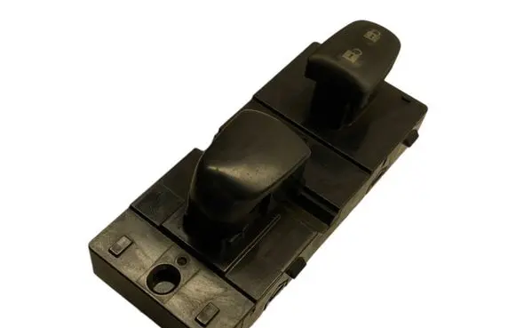 Nissan Pulsar Electric window control switch 15408SD