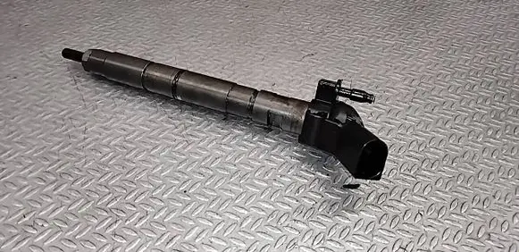Audi A6 S6 C6 4F Fuel injector 059130277AH 0445115052