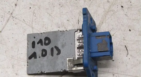 Hyundai i10 Heater blower motor/fan resistor