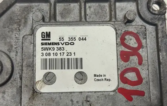 Opel Zafira A Engine control unit/module 55355044 5WK9383 3081017231