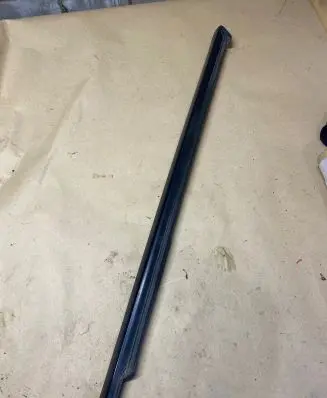 Mercedes-Benz GL X164 Windshield trim A1646905480