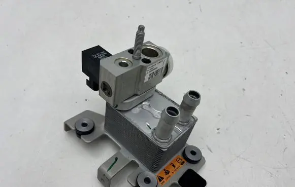 Ford Kuga III Air conditioning (A/C) expansion valve LX6A10C708AD
