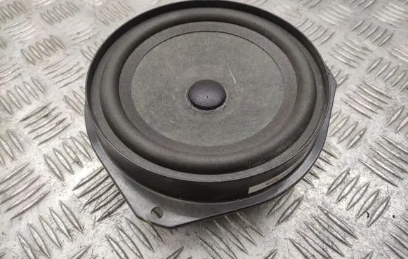 Alfa Romeo Giulia Front door speaker 00505339480