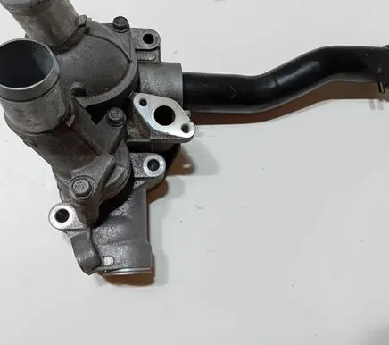 Thermostat/thermostat housing