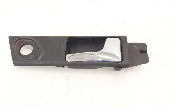 Audi A6 S6 C4 4A Front door interior handle 4A0839020