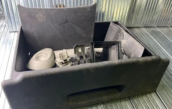 Renault Scenic III - Grand scenic III Glove box 873900002R 8200024033 8127361