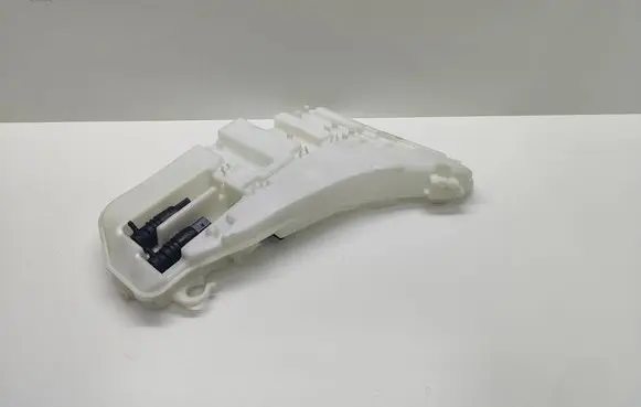 BMW 5 F10 F11 Windshield washer fluid reservoir/tank 8050439 8050439AI02 13264011
