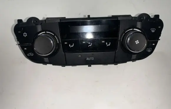 Opel Insignia A Climate control unit 13273095 09020300