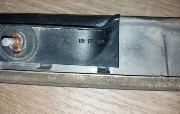 Opel Vectra C Tailgate trim 09177067