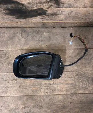 Mercedes-Benz C W203 Front door electric wing mirror 413133417