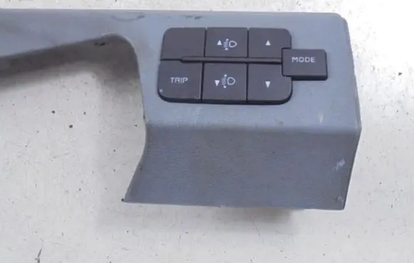 Iveco Daily 35.8 - 9 Headlight level height control switch 3802542