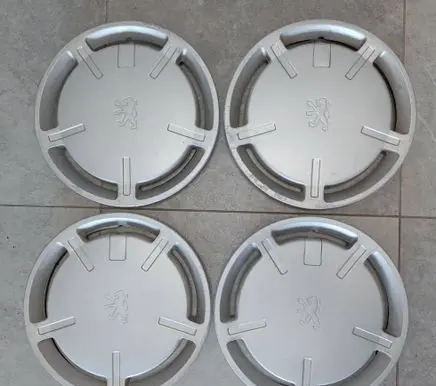 Peugeot 309 R13 wheel hub/cap/trim 9753462580