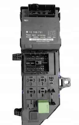 Opel Signum Fuse box set 431700617389