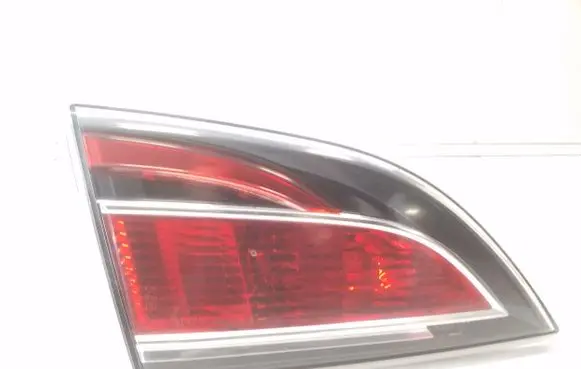 Mazda 6 Tailgate rear/tail lights GS2A513F0