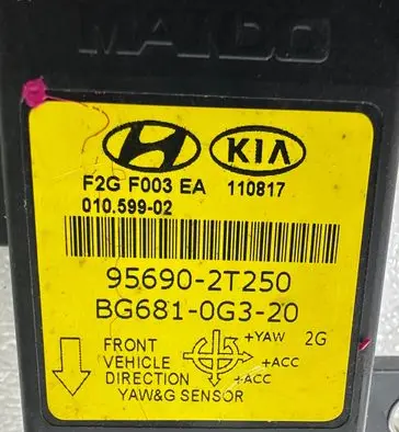 Hyundai i40 ESP acceleration yaw rate sensor 956902T250 F2GT003EA BG6810G320