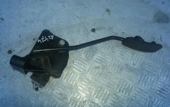 Opel Zafira A Accelerator throttle pedal 9202343bw 6pv008115-00