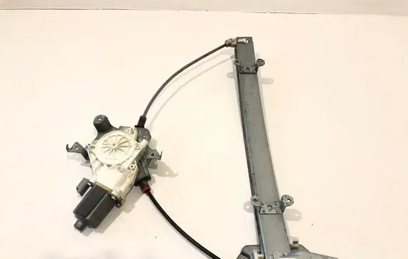 Nissan Micra Front door window regulator motor 0130822202