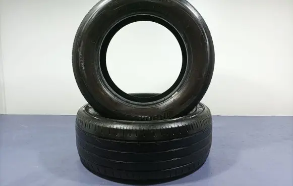 Chevrolet Captiva R17 summer tire 