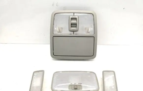 Toyota RAV 4 (XA30) Front seat light 1D111038G 8134030100