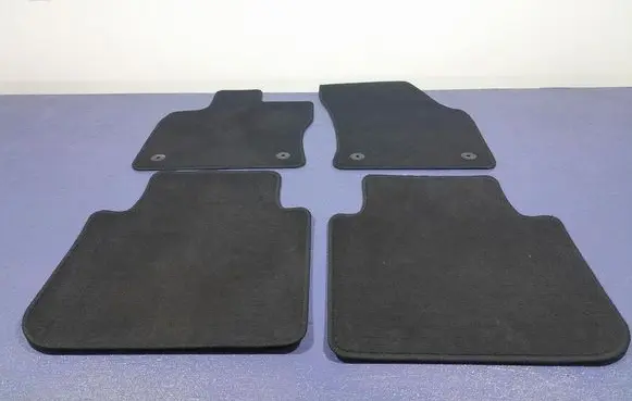 Skoda Kodiaq Front floor carpet liner 566863011