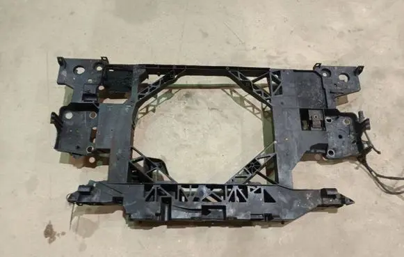 Renault Scenic III - Grand scenic III Radiator support slam panel 752100007R