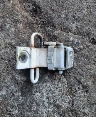 Audi 80 90 S2 B4 Front door lower hinge 