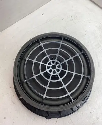 Audi A4 S4 B9 8W Front door speaker 8W0035415A