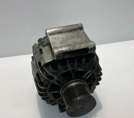 Mercedes-Benz C W204 Generator/alternator A0009063000 2608896B FG15T036