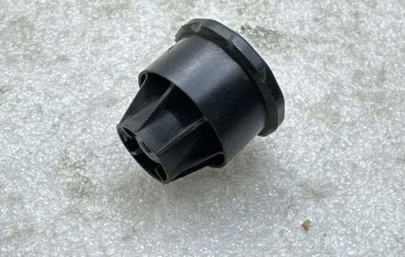 Tesla Model X Tailgate/trunk/boot lid buffer 101380400D