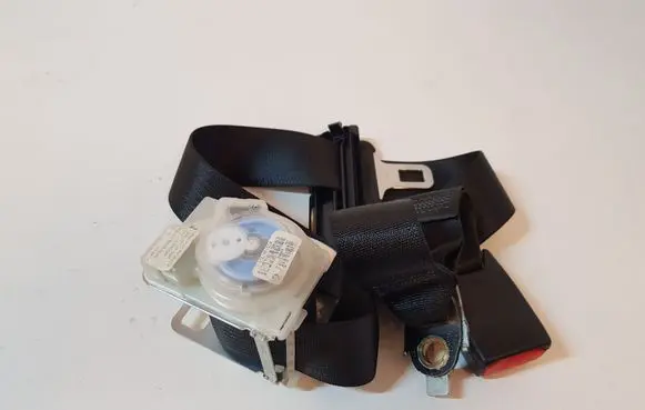 Dodge Challenger Rear seatbelt 5UZ261X9AA 4251367835A P5UZ261X9AA