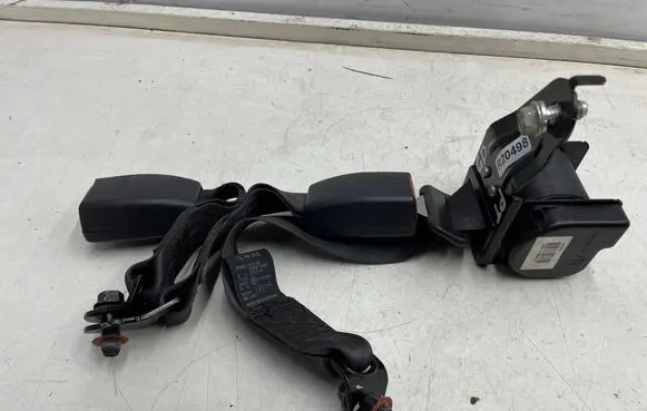 Hyundai Grandeur Rear seatbelt
