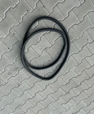 Opel Meriva B Front door rubber seal