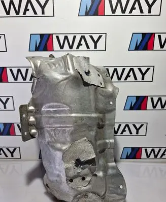 BMW 2 F45 Heat shield in engine bay 