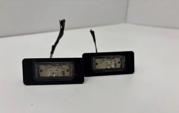 BMW 5 F10 F11 Number plate light 7193293 2140107