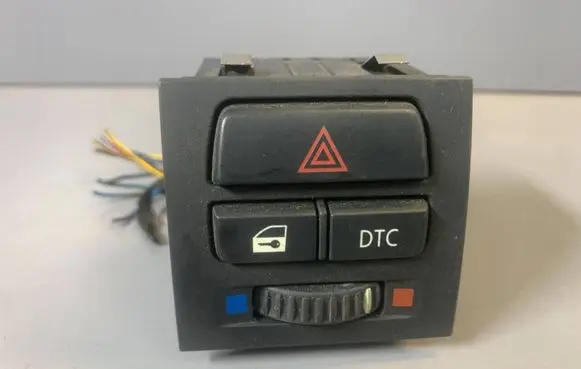 BMW 3 E90 E91 Hazard light switch 9132481