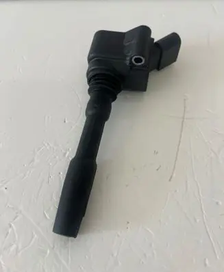 Audi Q3 F3 High voltage ignition coil 06H905110P 023013 77320014