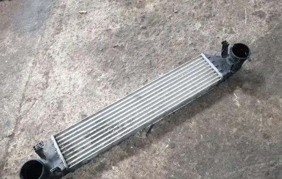 Mercedes-Benz CLC CL203 Intercooler radiator A2035000500 3222213