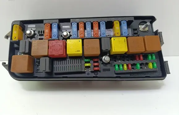 Saab 9-3 Ver2 Fuse module 12761559