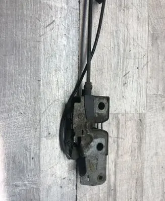 Seat Alhambra (Mk2) Engine bonnet/hood lock/catch 7N1823509A 080072358 SG71TALY