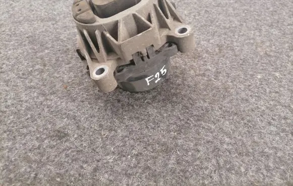 BMW X3 F25 Engine mount bracket 6855721