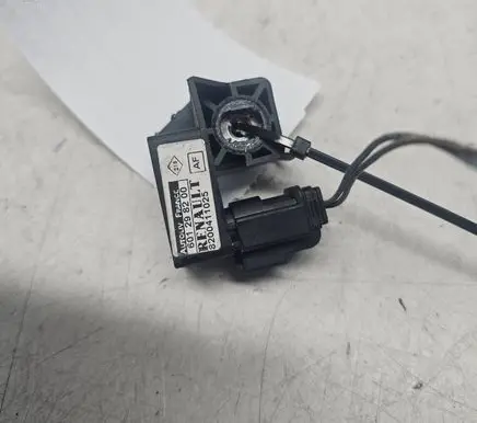 Renault Scenic II - Grand scenic II Airbag deployment crash/impact sensor 8200411025