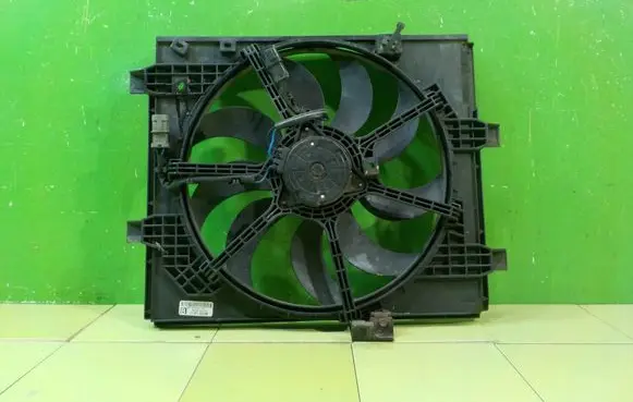 Nissan Juke I F15 Fan set 214813ZU0B 18AB14